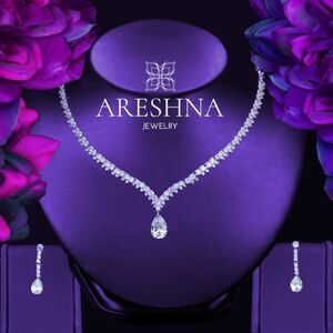 Swarovski Crystals Jewelry Set Necklace Earrings Luxury Bridal Diamond J…